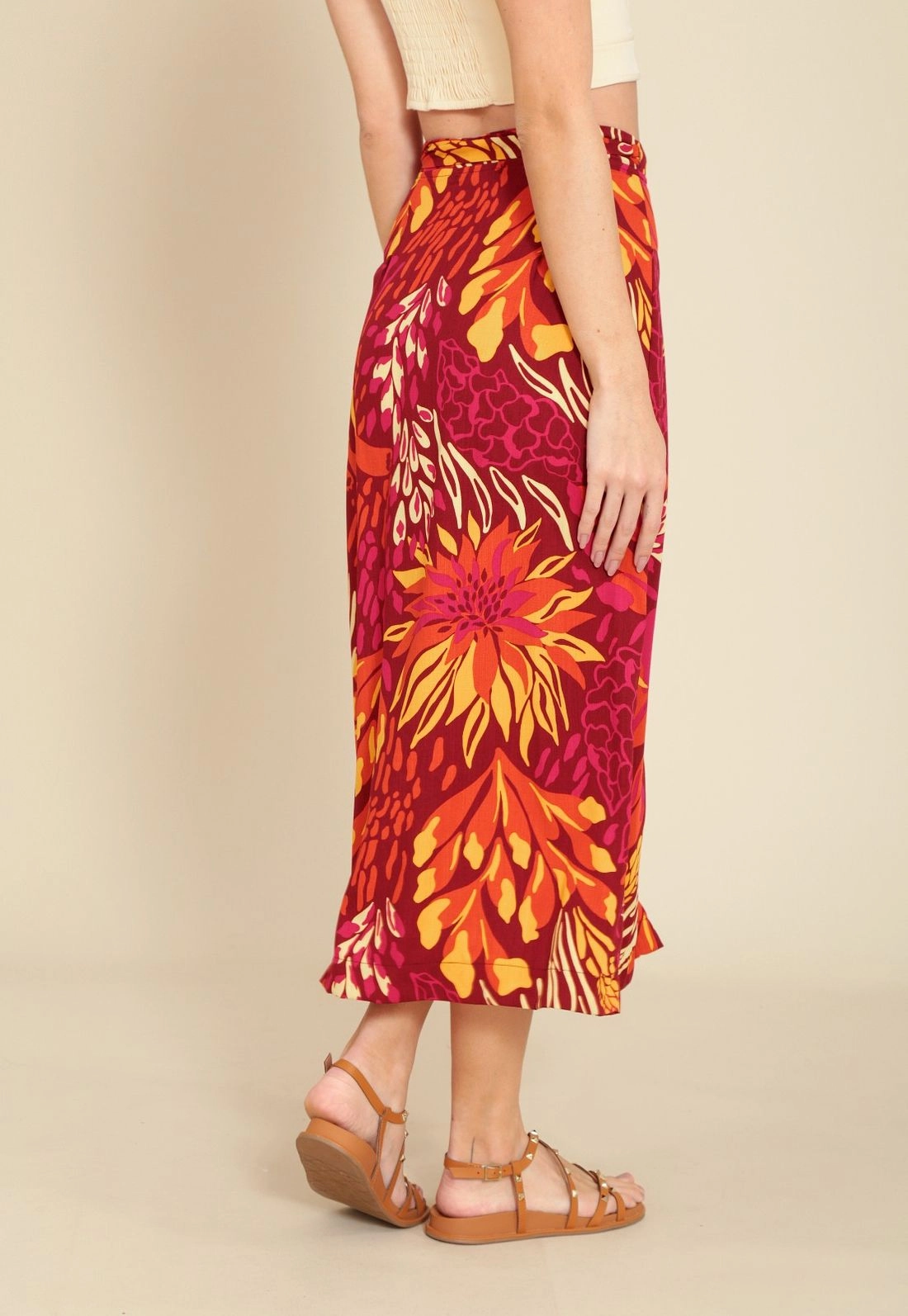 Saia Envelope Midi Em Viscose Com Transpasse E Faixa Estampa Flower Power