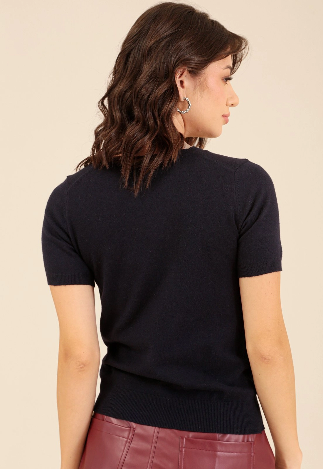 Blusa Tricô Manga Curta Decote Redondo