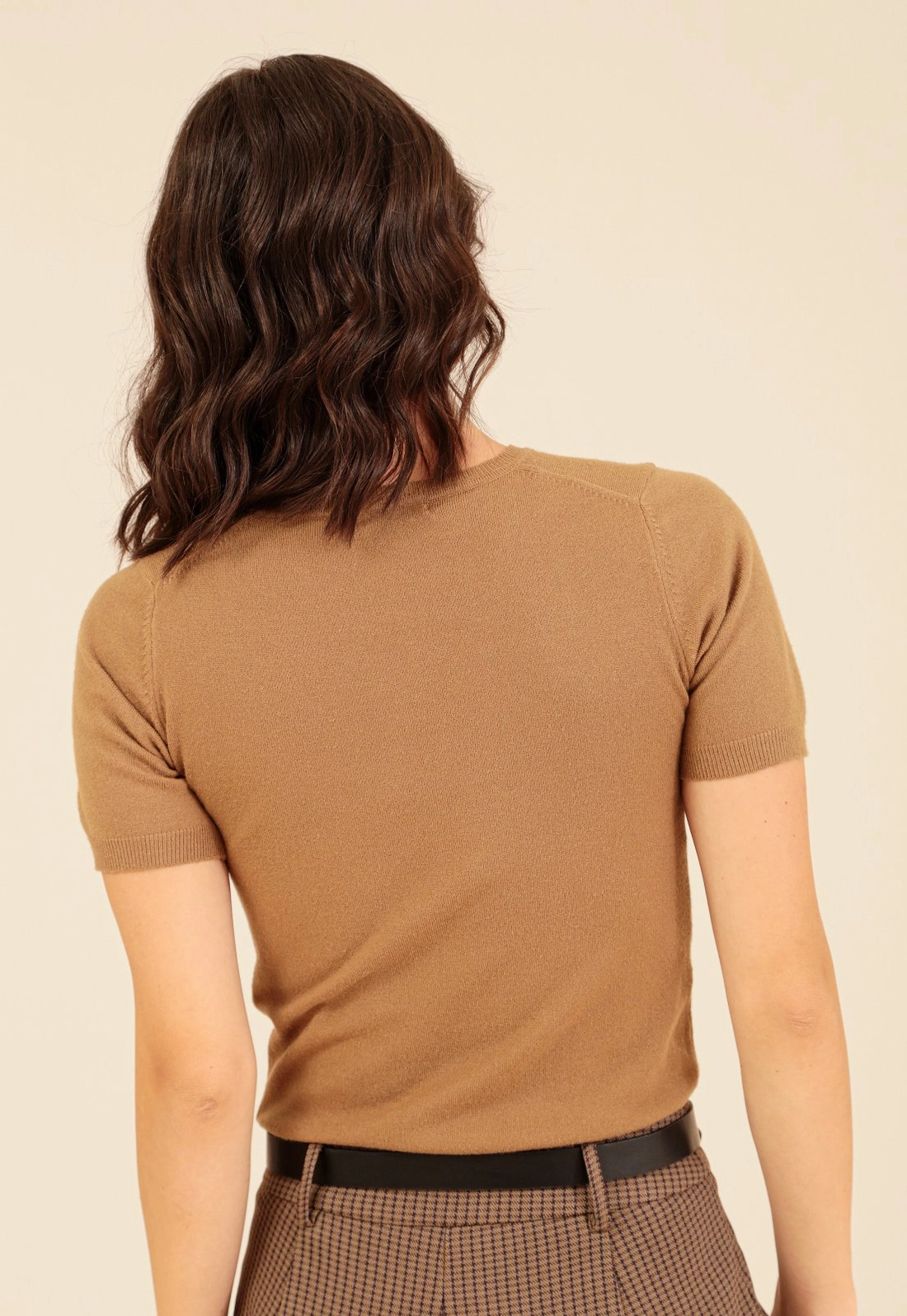 Blusa Tricô Manga Curta Decote Redondo