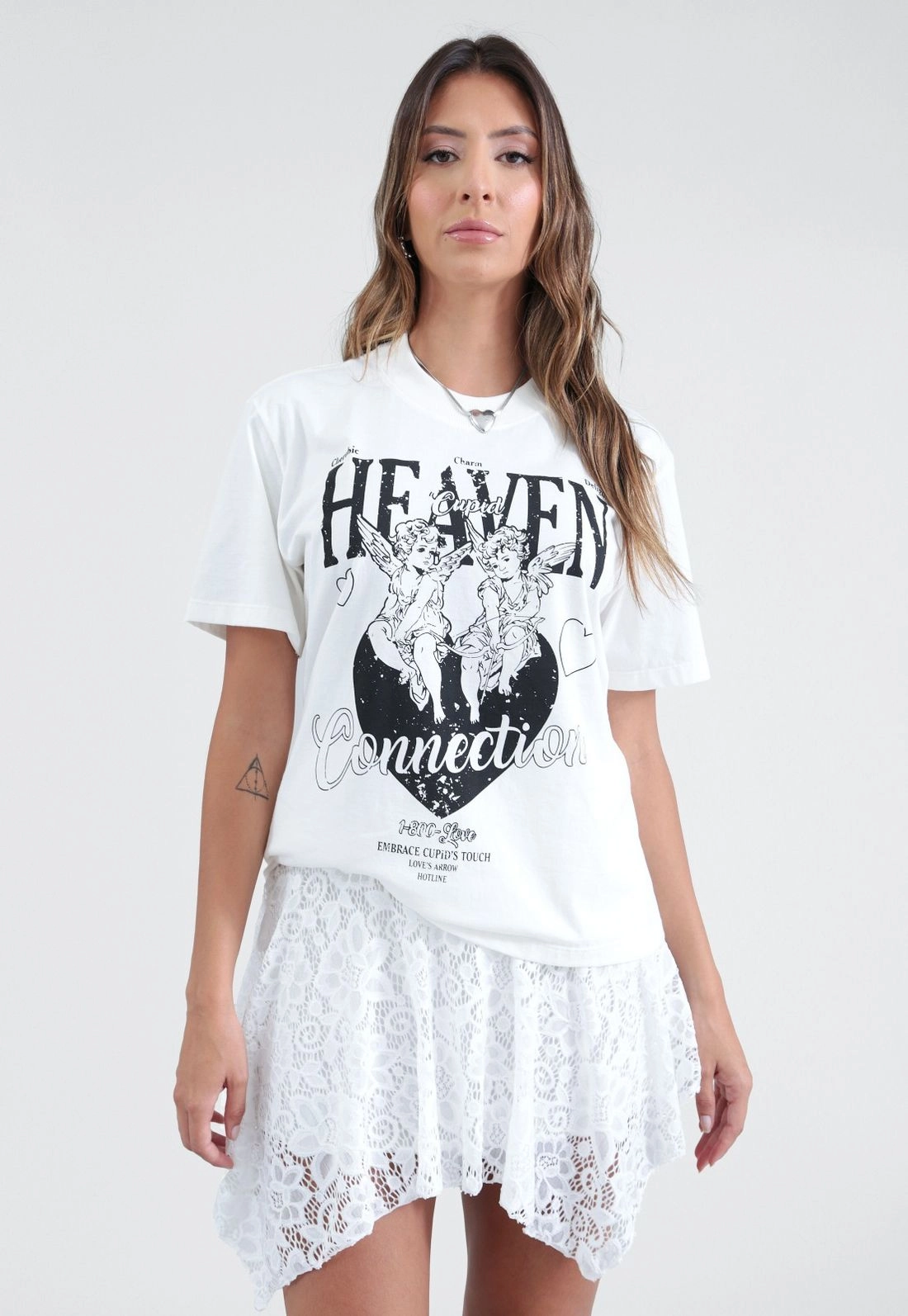 T-Shirt Manga Curta Com Silk Anjos Em Meia Malha
