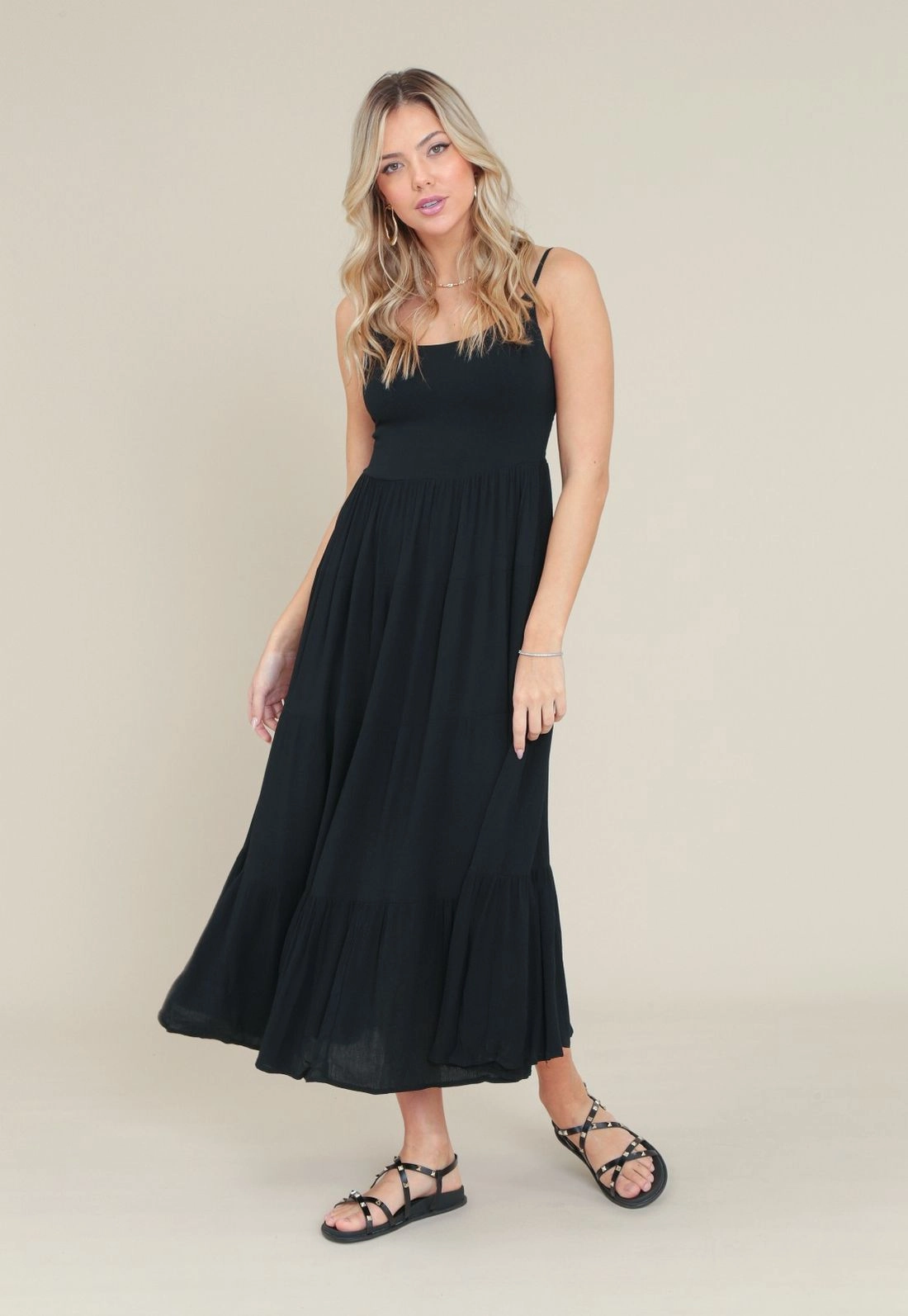 Vestido Em Viscose Texturizada Midi Com Alça E Recortes