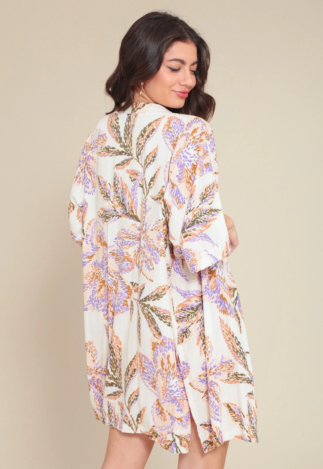 Kimono Em Viscose Estampa Jardim Secreto