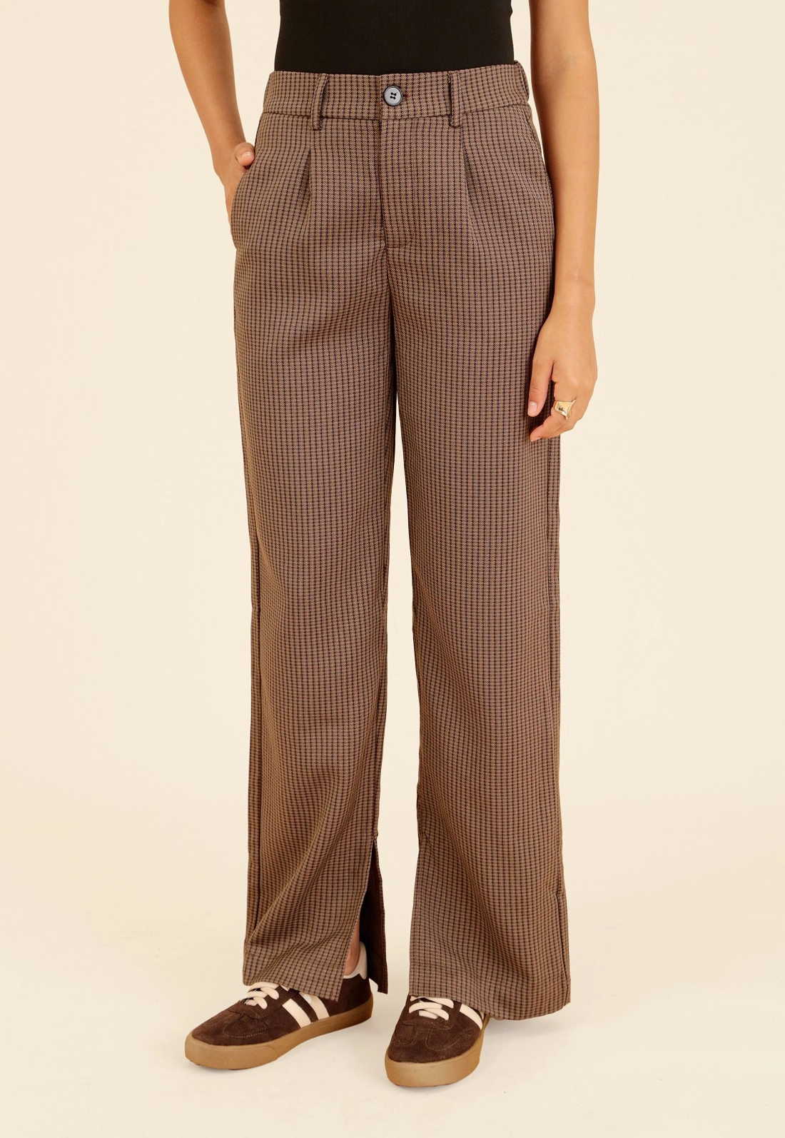 Calça Wide Leg Em Alfaiataria Xadrez