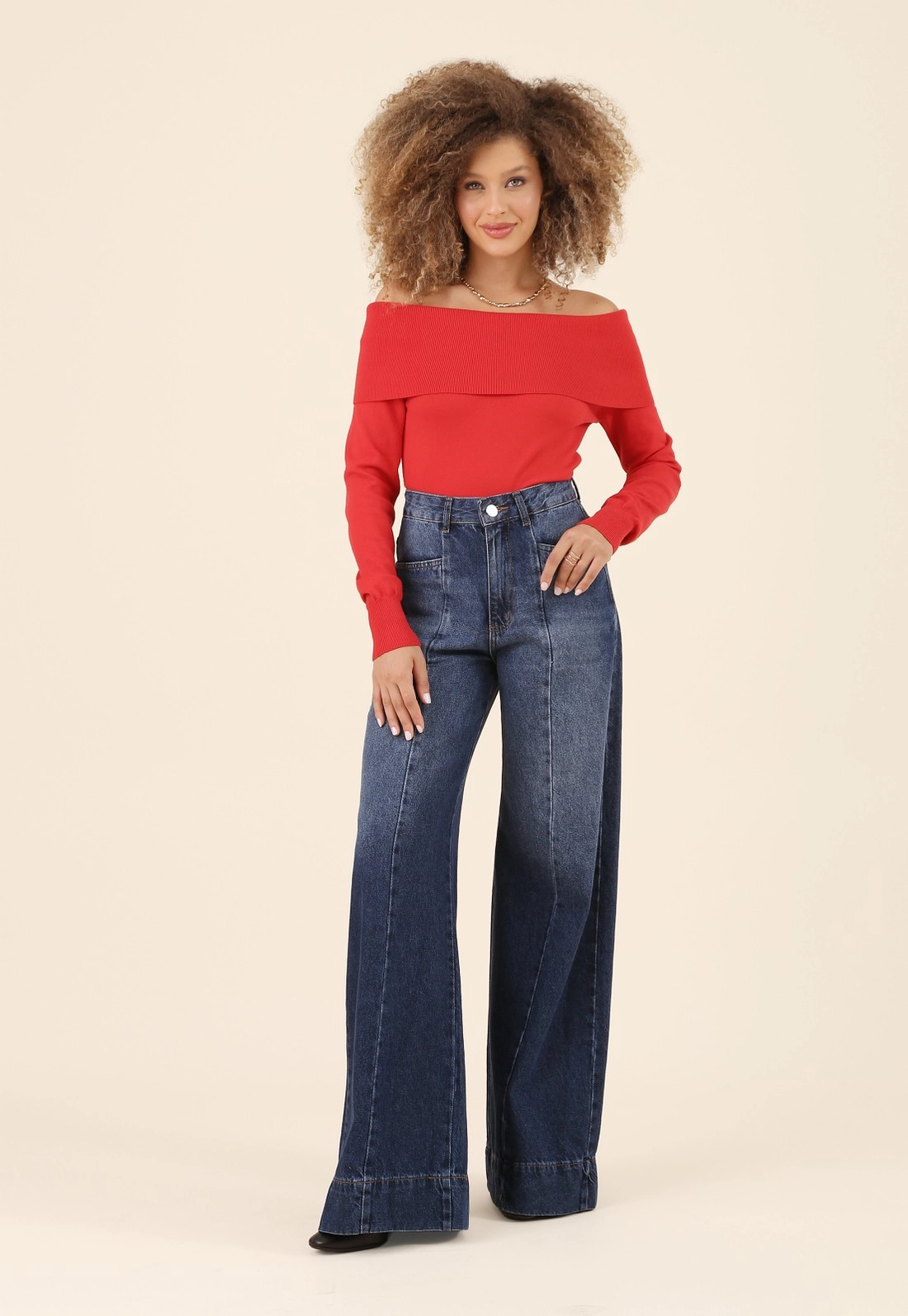 Blusa Tricô Manga Longa Ombro A Ombro