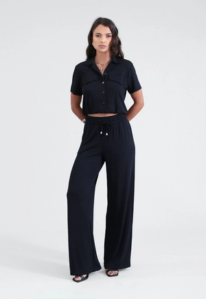 Calça Wide Leg Em Malha Texturizada Cós Com Elástico