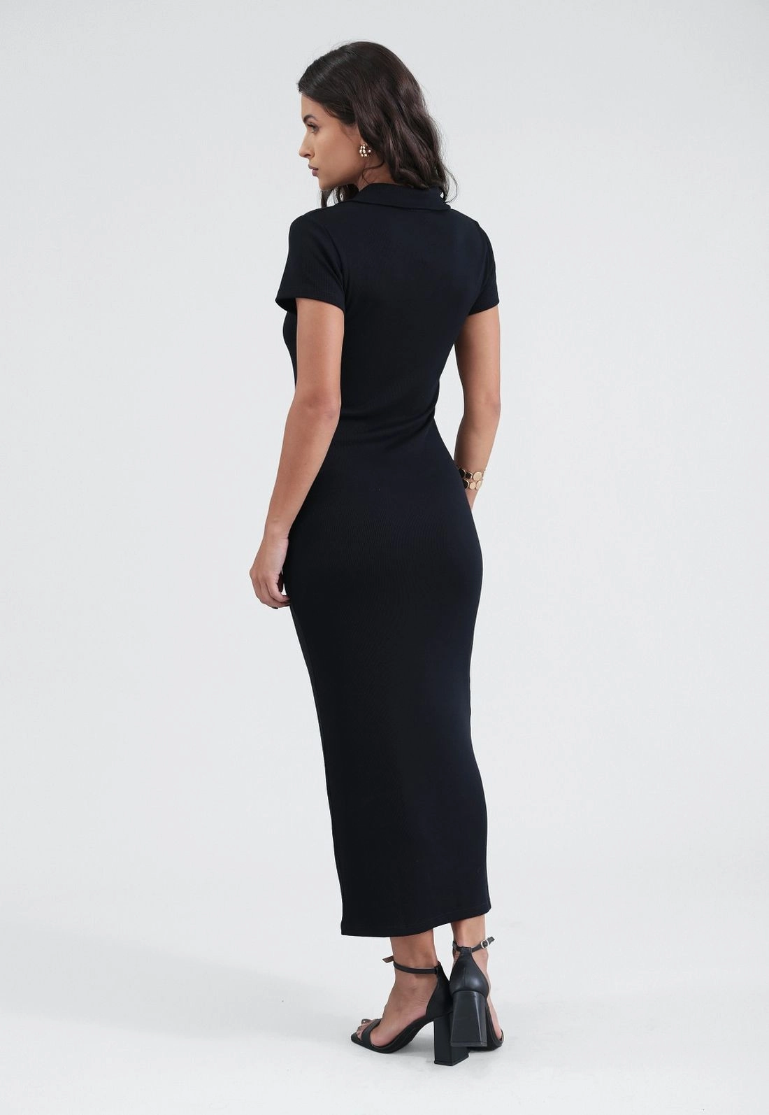 Vestido Polo Midi Em Malha Canelada