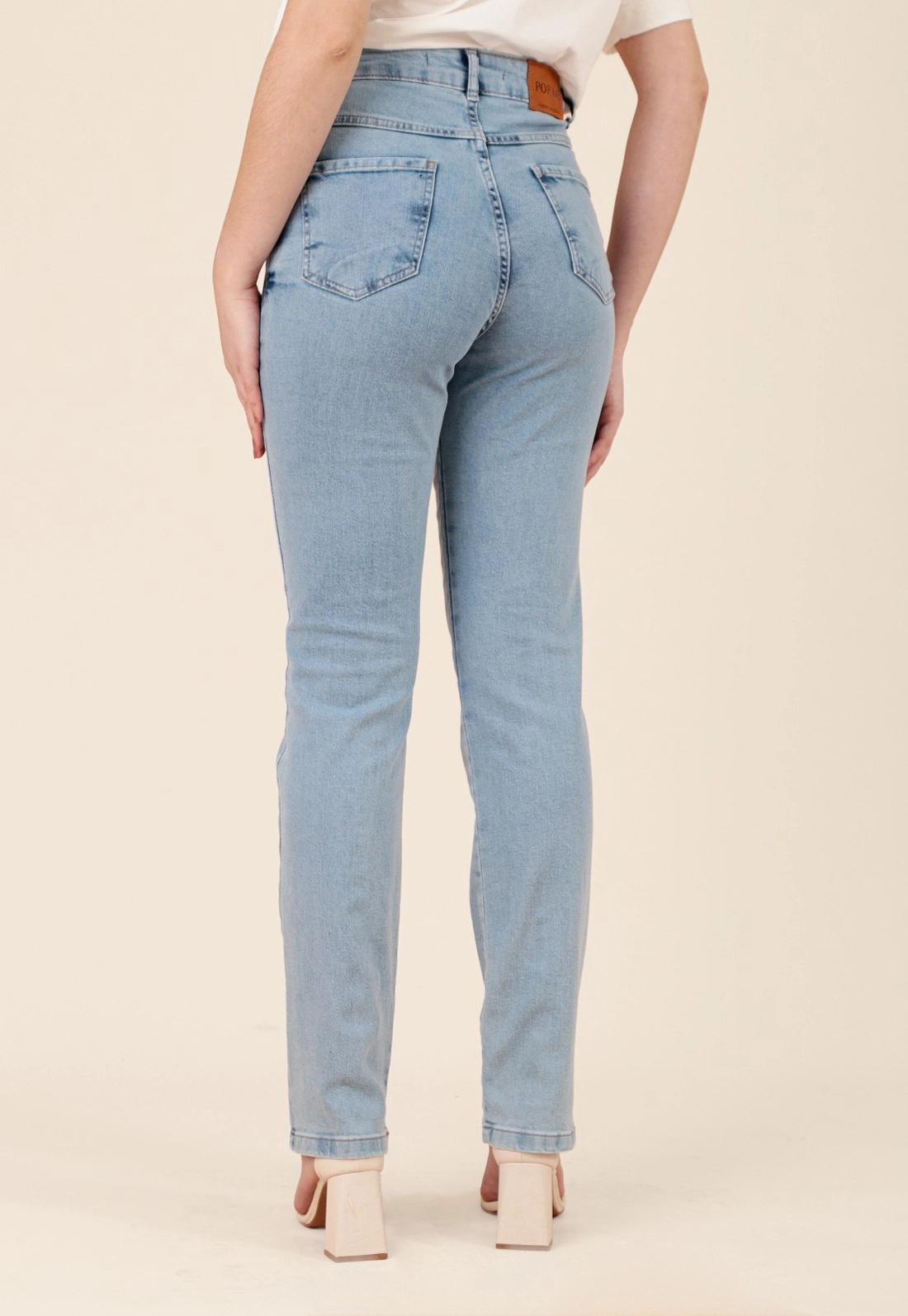 Calça Jeans Reta Com Elastano