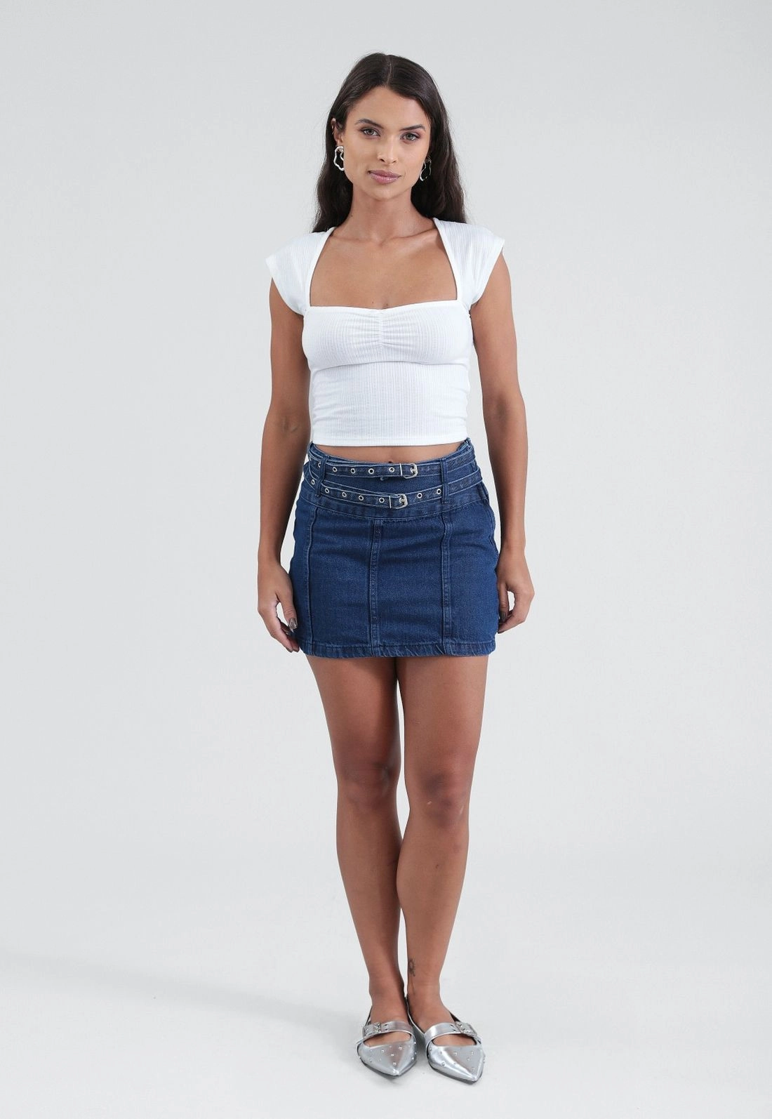 Saia Curta Jeans Com Cinto Duplo