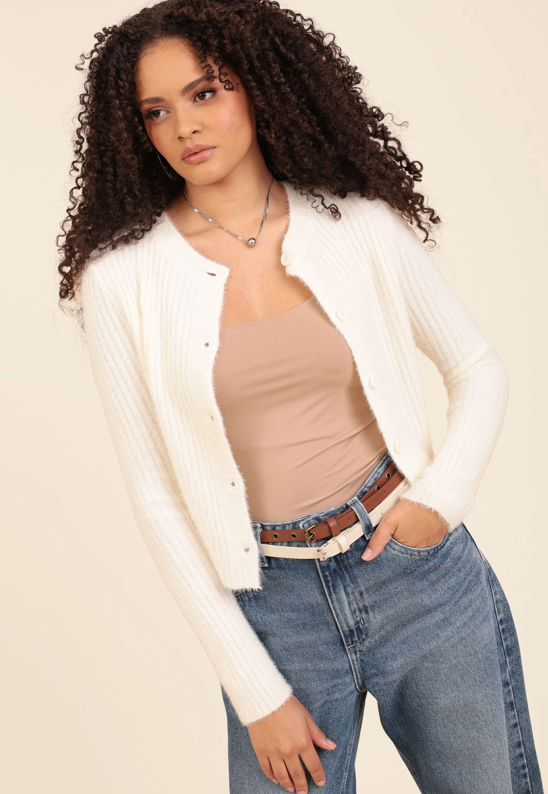 Cardigan Tricô Pelinho Canelado Decote Redondo