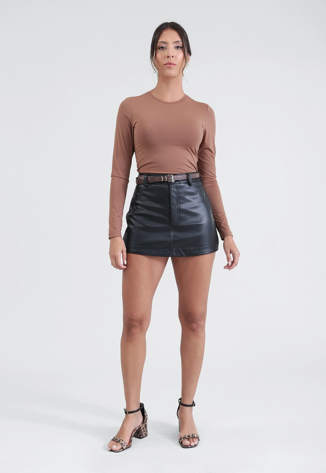 Blusa Em Poliamida Manga Longa Básica