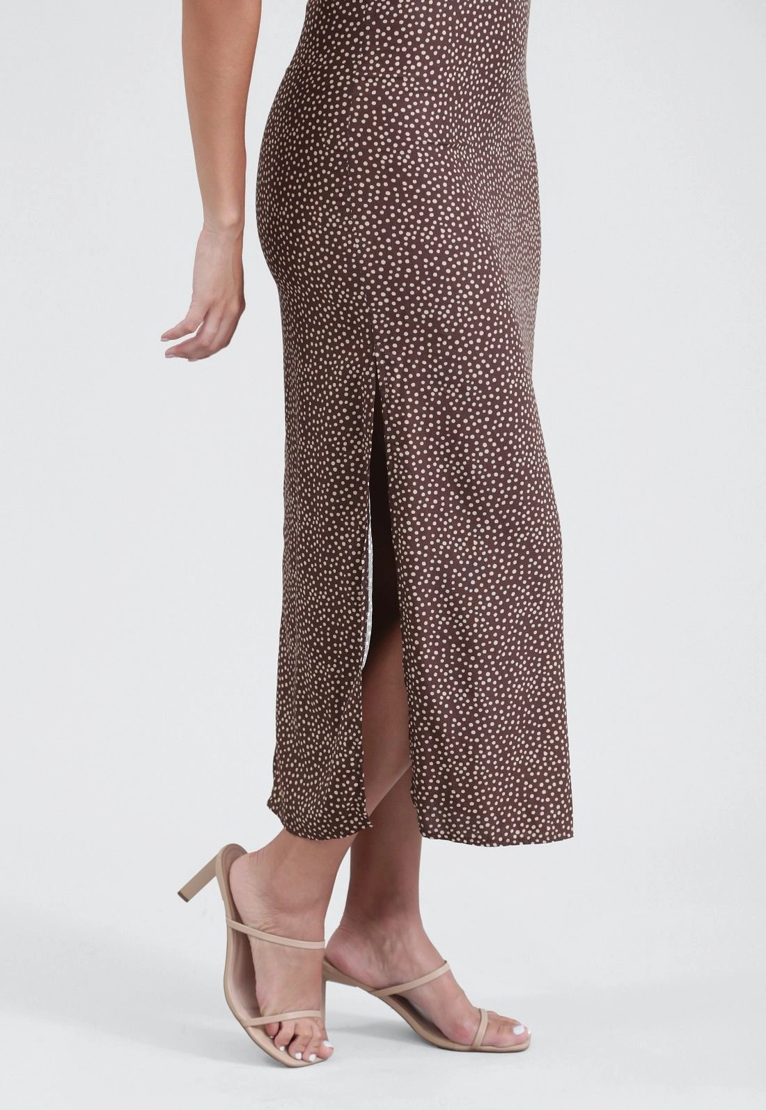 Vestido Midi Alça Em Viscose Poá Marrom