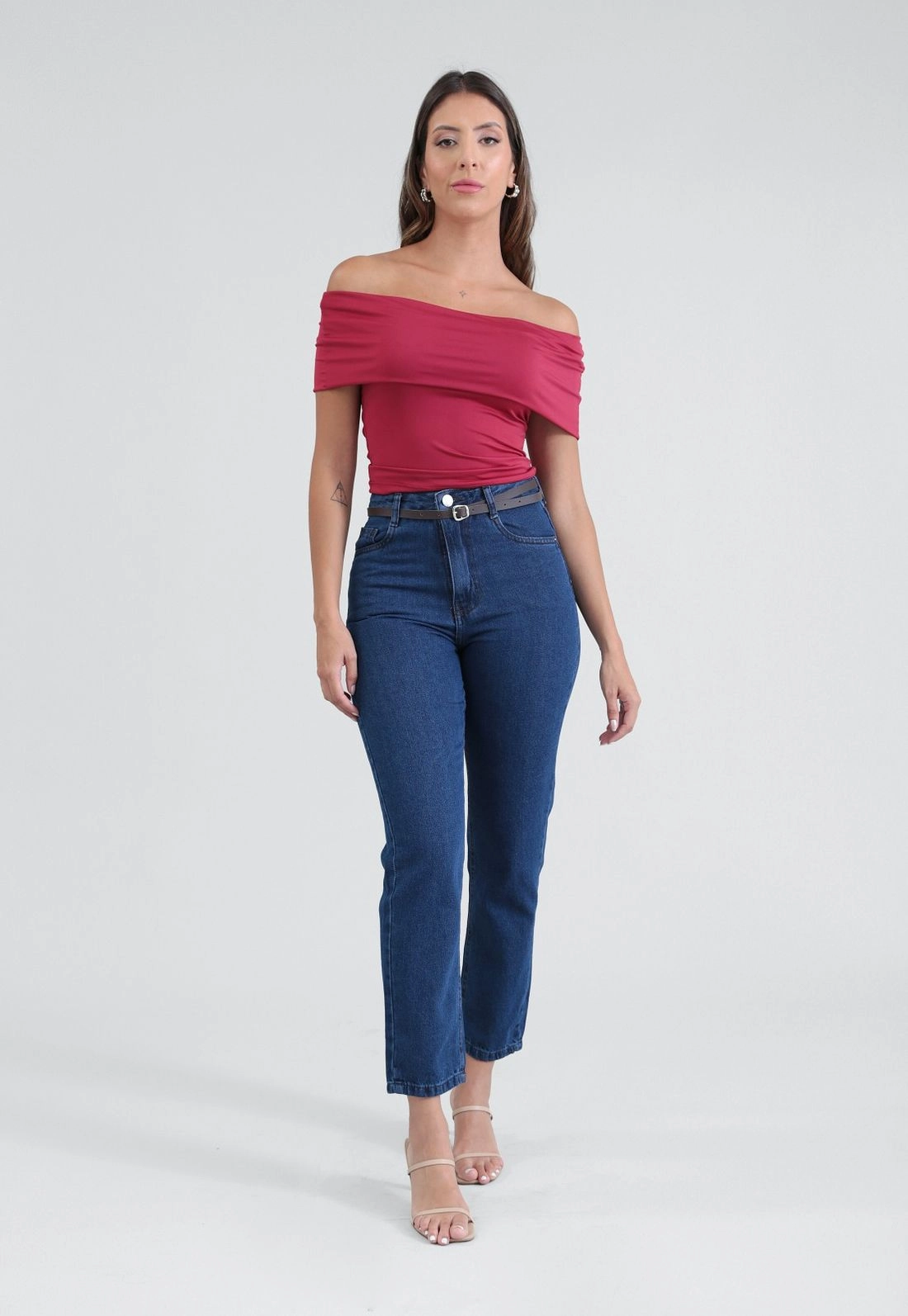 Blusa Em Malha Decote Ombro A Ombro