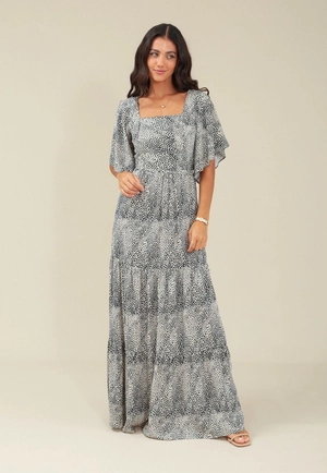 Vestido Longo Em Viscose Mangas Curtas Amplas