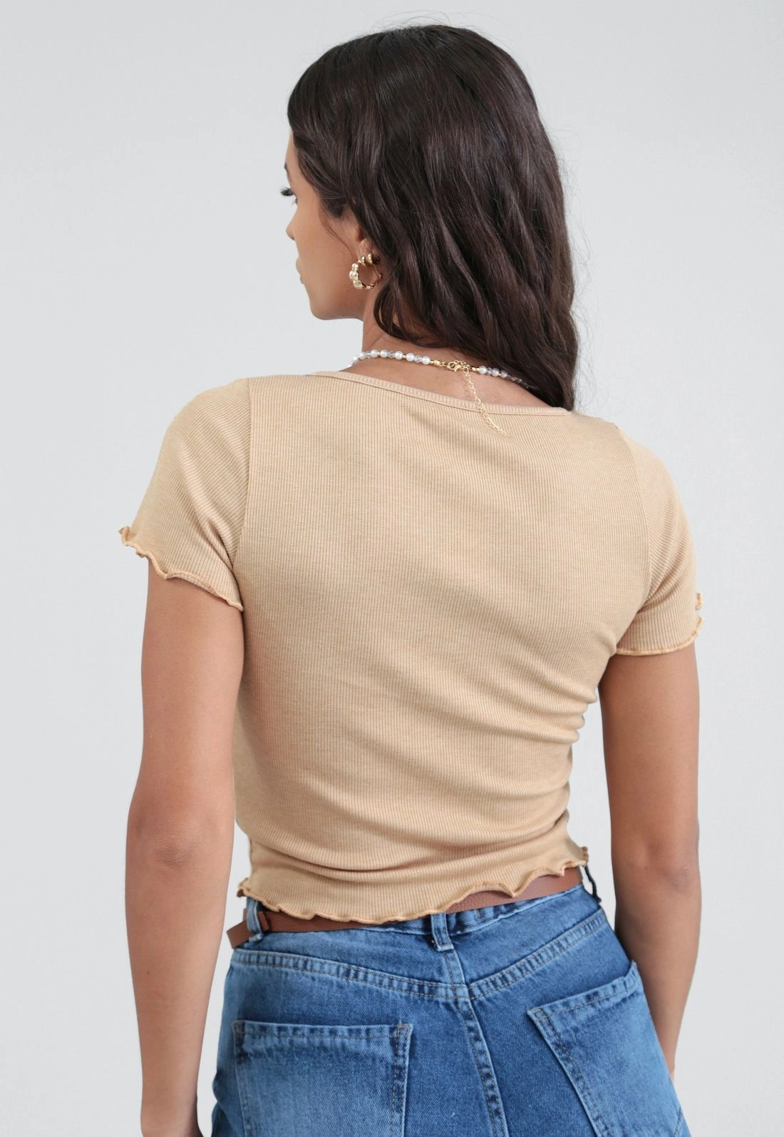 Blusa Em Ribana Manga Curta Com Busto Franzido