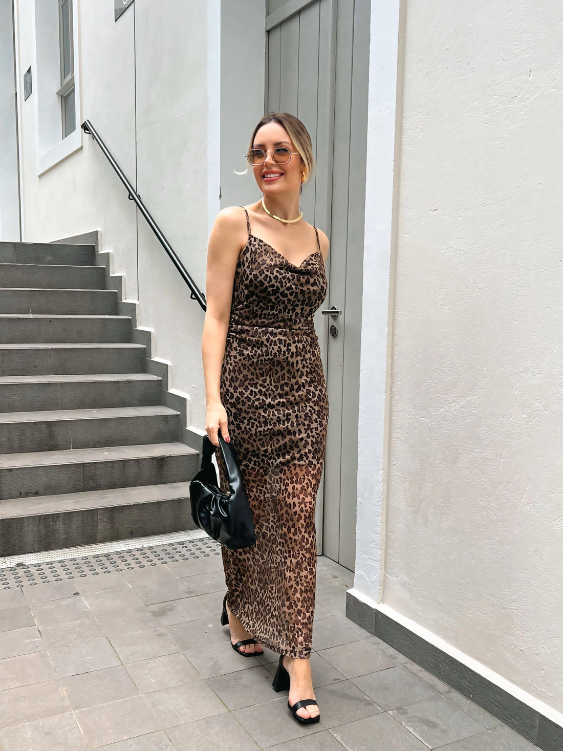 Vestido Midi Tule Alça Estampa Leopardo