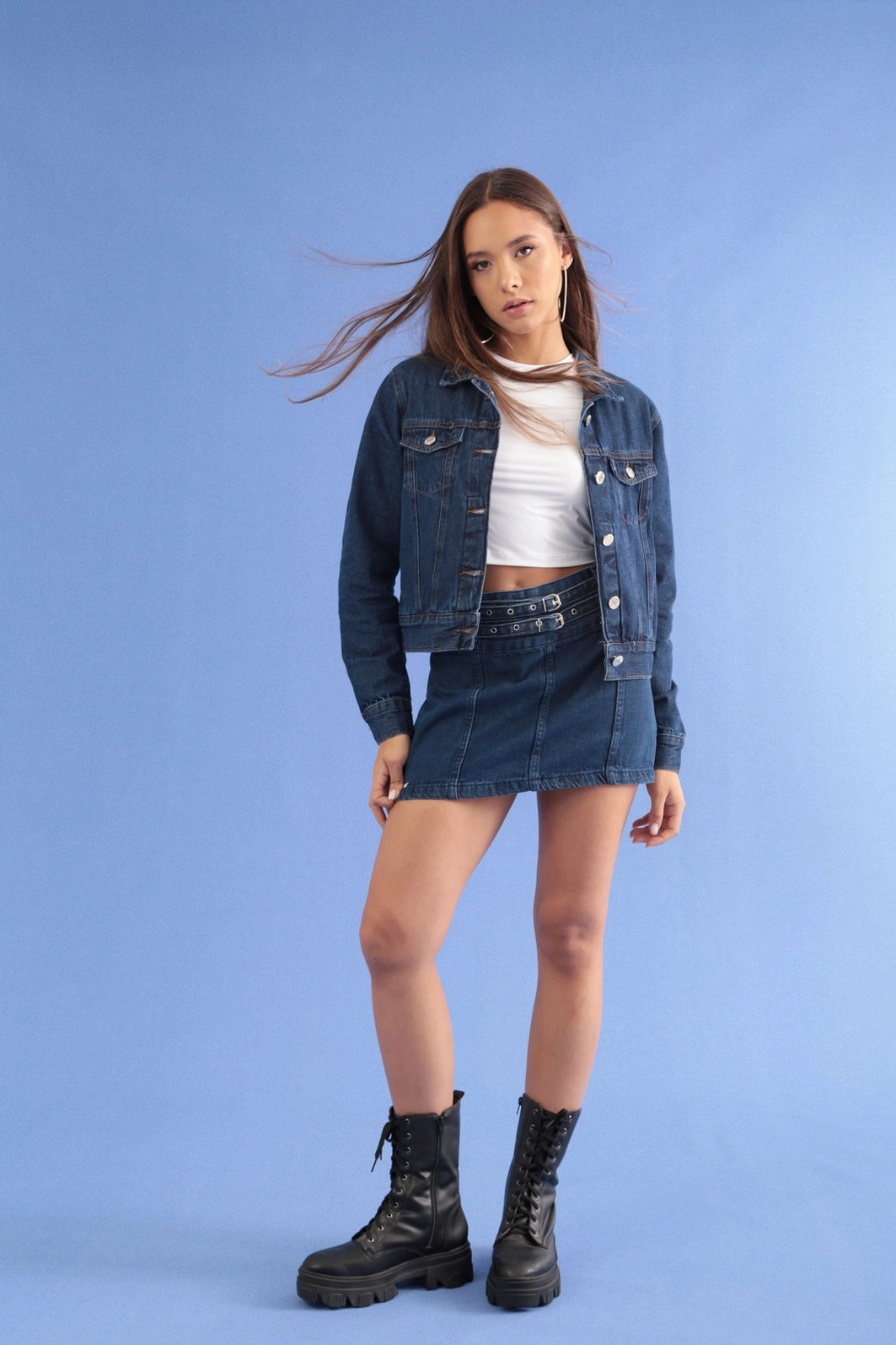 Jaqueta Jeans Com Bolso Azul Escuro