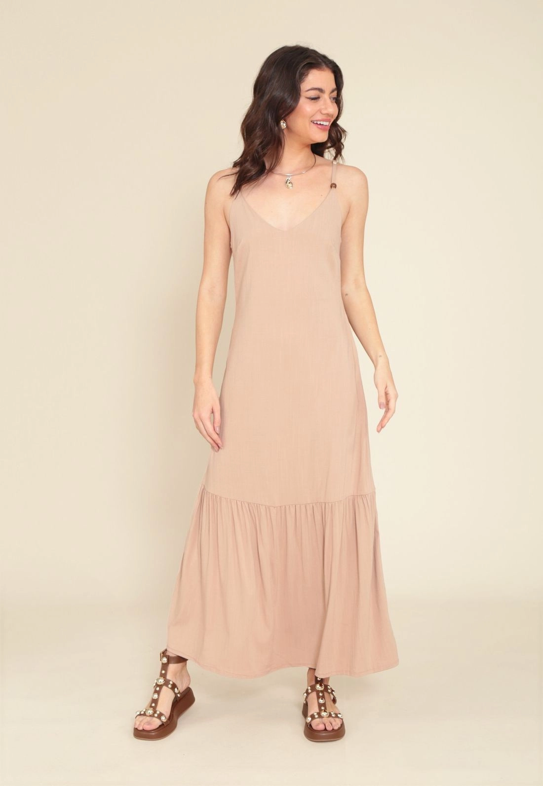 Vestido New Midi Em Viscolinho Alça Com Recorte Na Saia