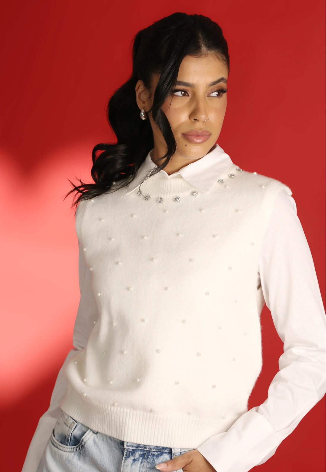 Blusa Tricô Sem Manga Com Strass e Pérolas