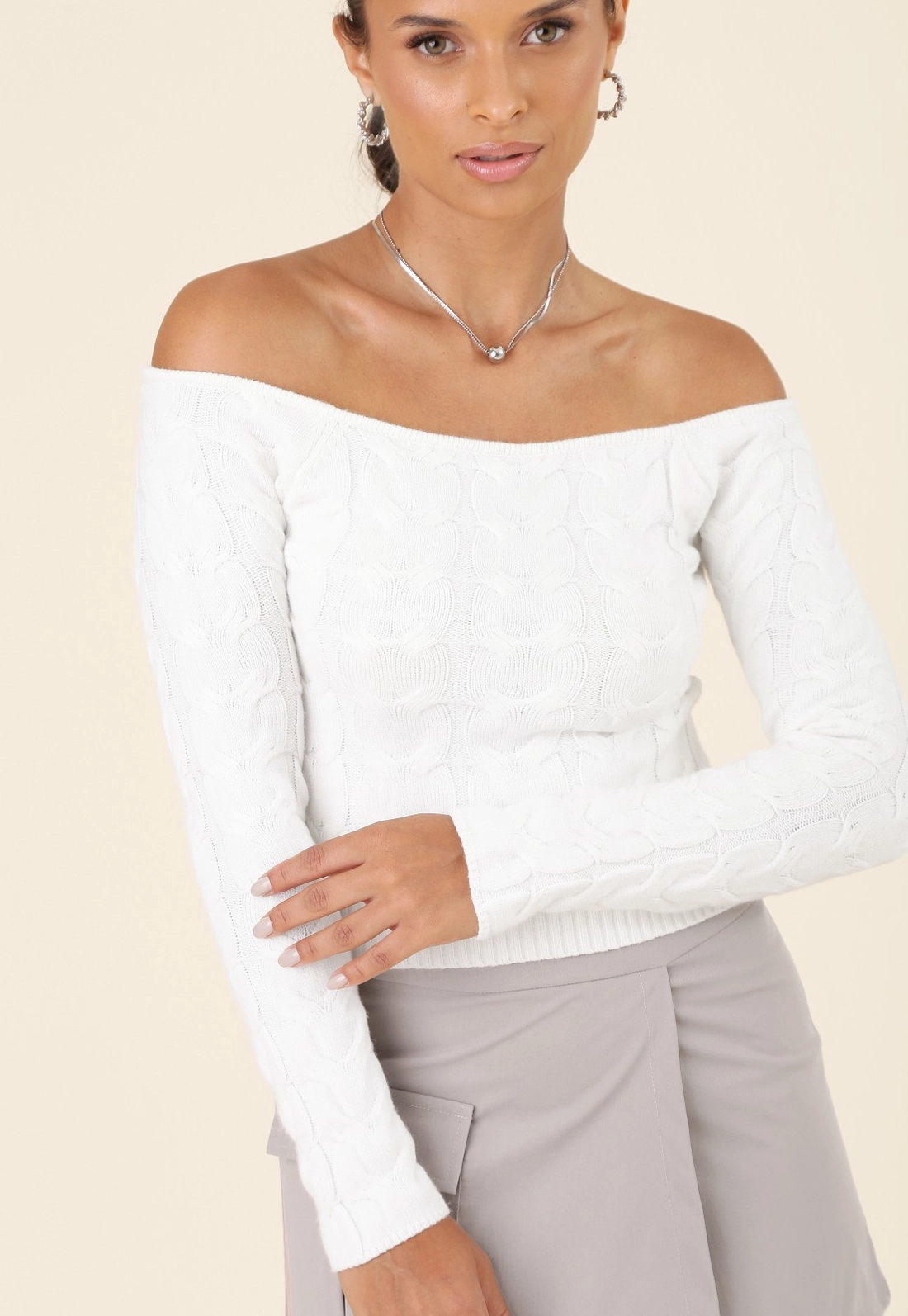 Blusa Tricô Manga Longa Ombro A Ombro Tranças