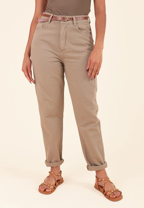Calça Sarja Mom Com Cinto