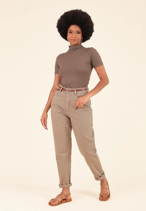 Calça Sarja Mom Com Cinto