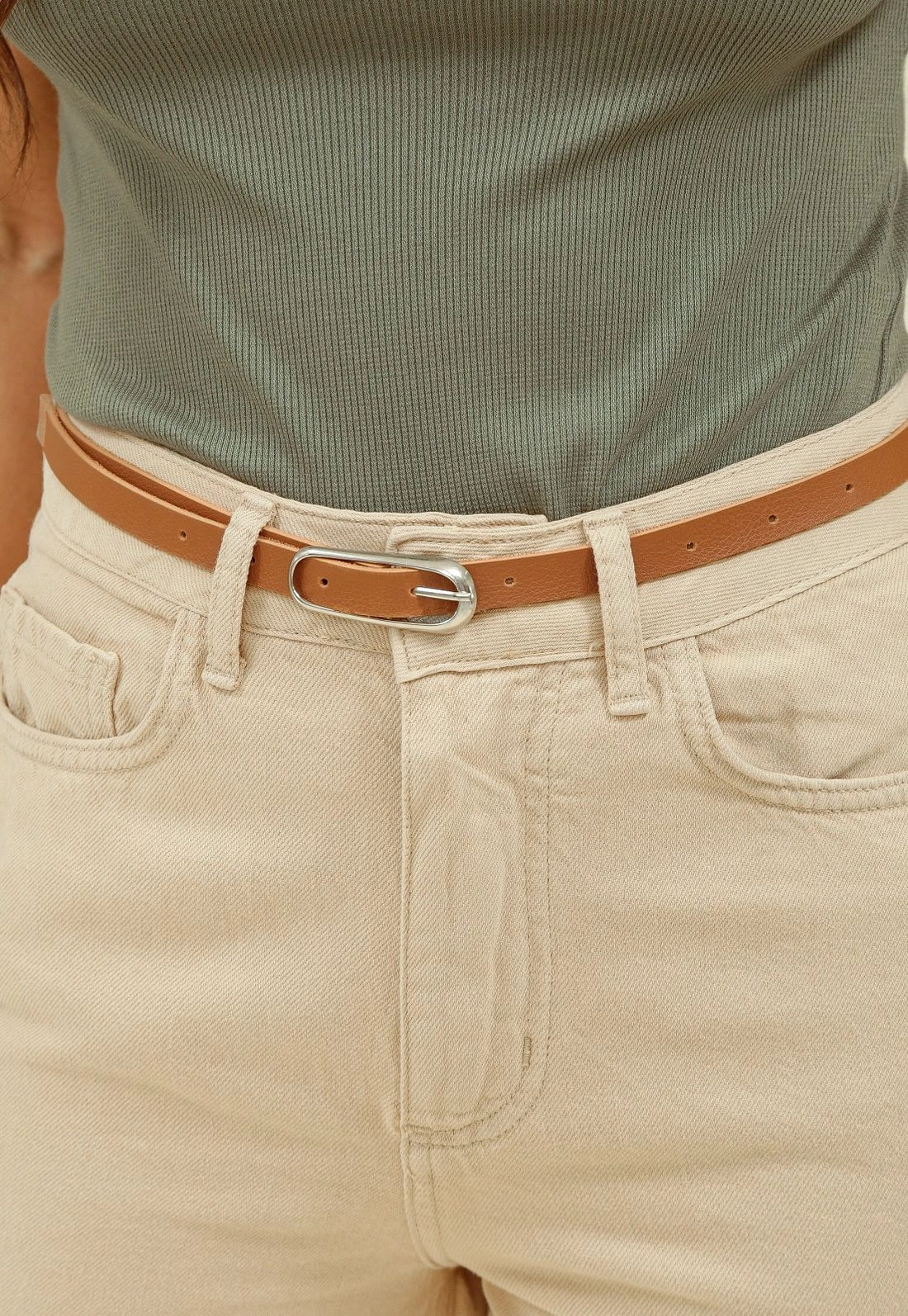 Calça Sarja Mom Com Cinto