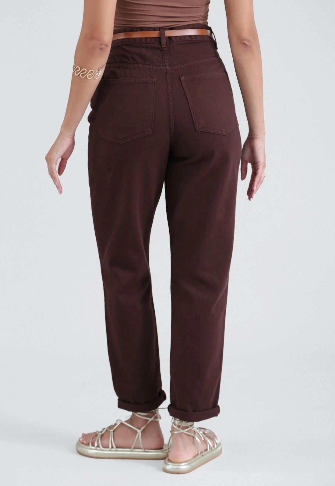 Calça Sarja Mom Com Cinto