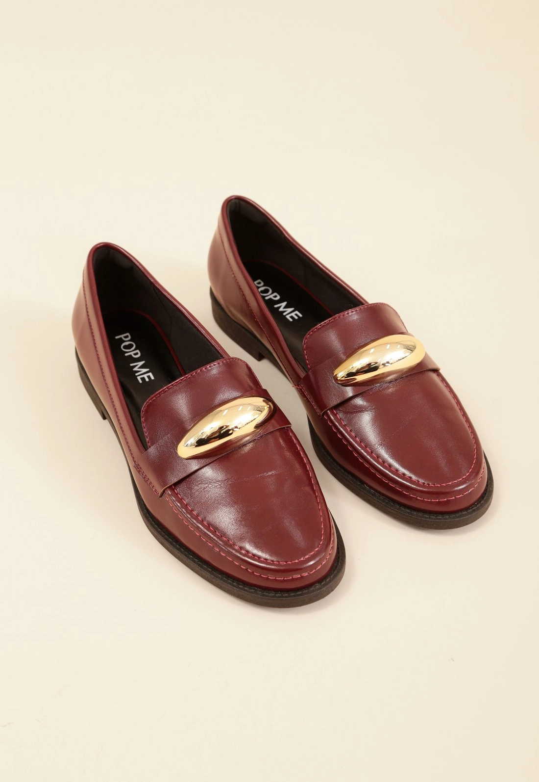 Mocassim Com Detalhe em Metal