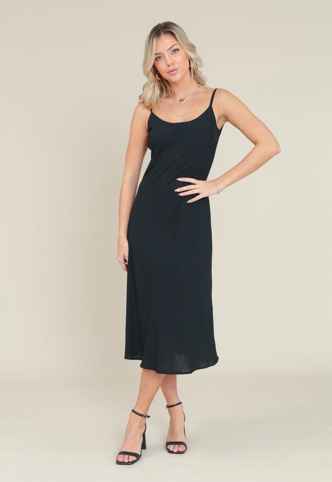Vestido Midi Slip Dress Em Viscolinho Alça