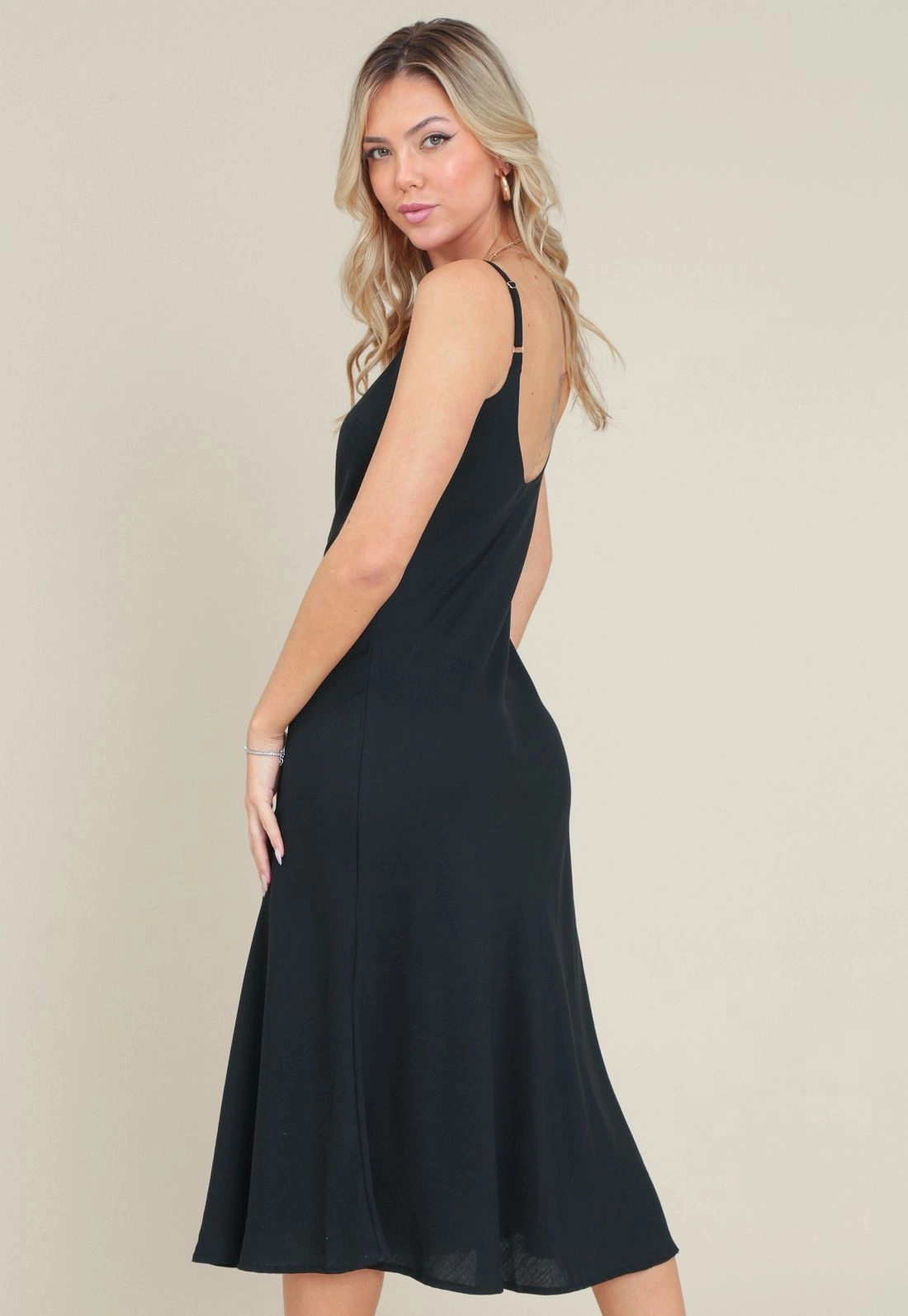 Vestido Midi Slip Dress Em Viscolinho Alça