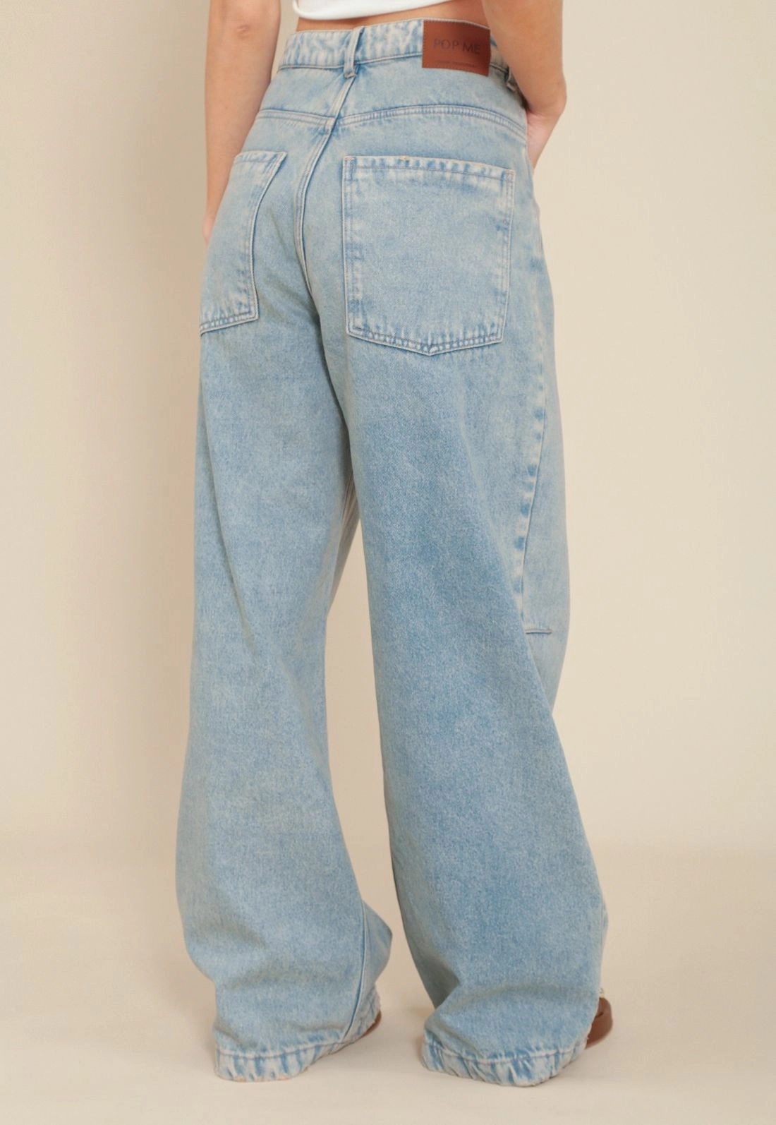 Calça Jeans Wide Leg Com Recorte