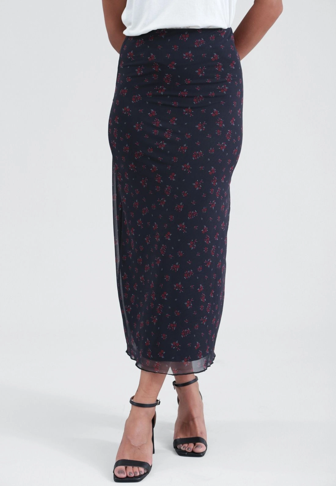 Saia Midi Em Tule Liberty