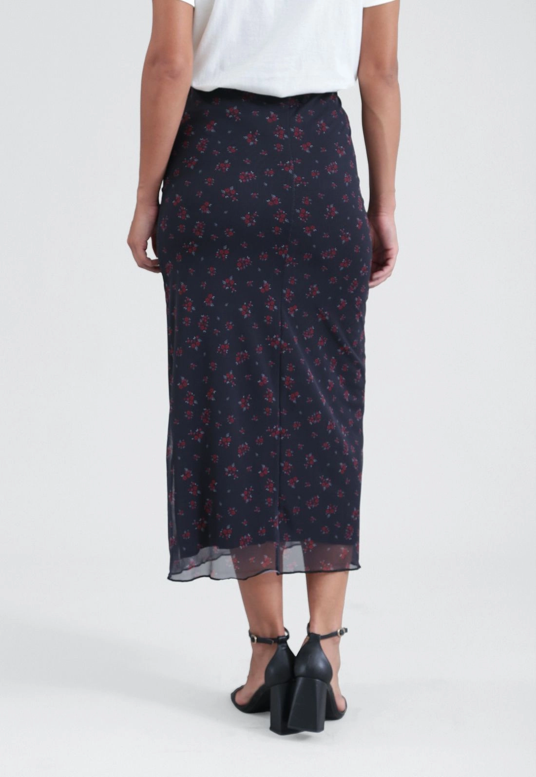 Saia Midi Em Tule Liberty