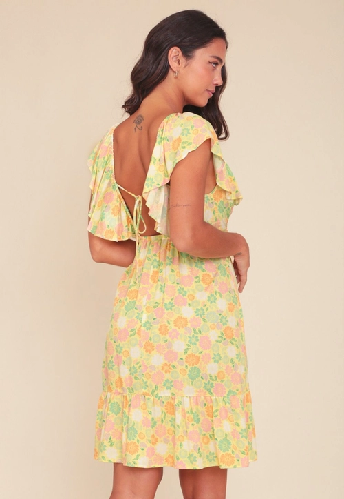 Vestido Curto Em Viscose Sem Mangas Com Babados Estampa Flowers