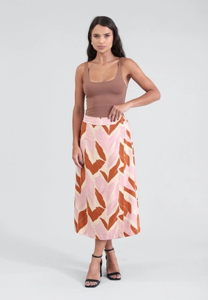 Saia Midi Em Viscose Estampa Natureza Terrosa