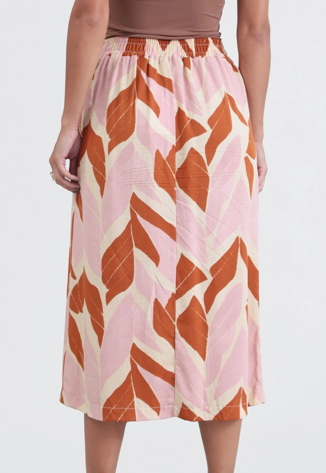 Saia Midi Em Viscose Estampa Natureza Terrosa