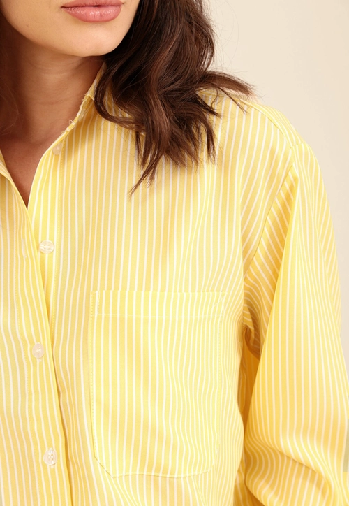 Camisa Oversized  Manga Longa Listrada Em Crepe