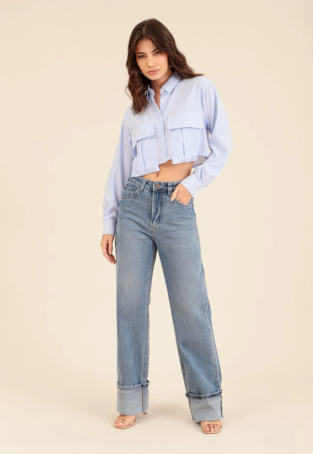 Camisa Cropped Em Crepe Listrado Manga Longa