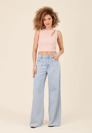 Calça Jeans Pantalona Com Prega