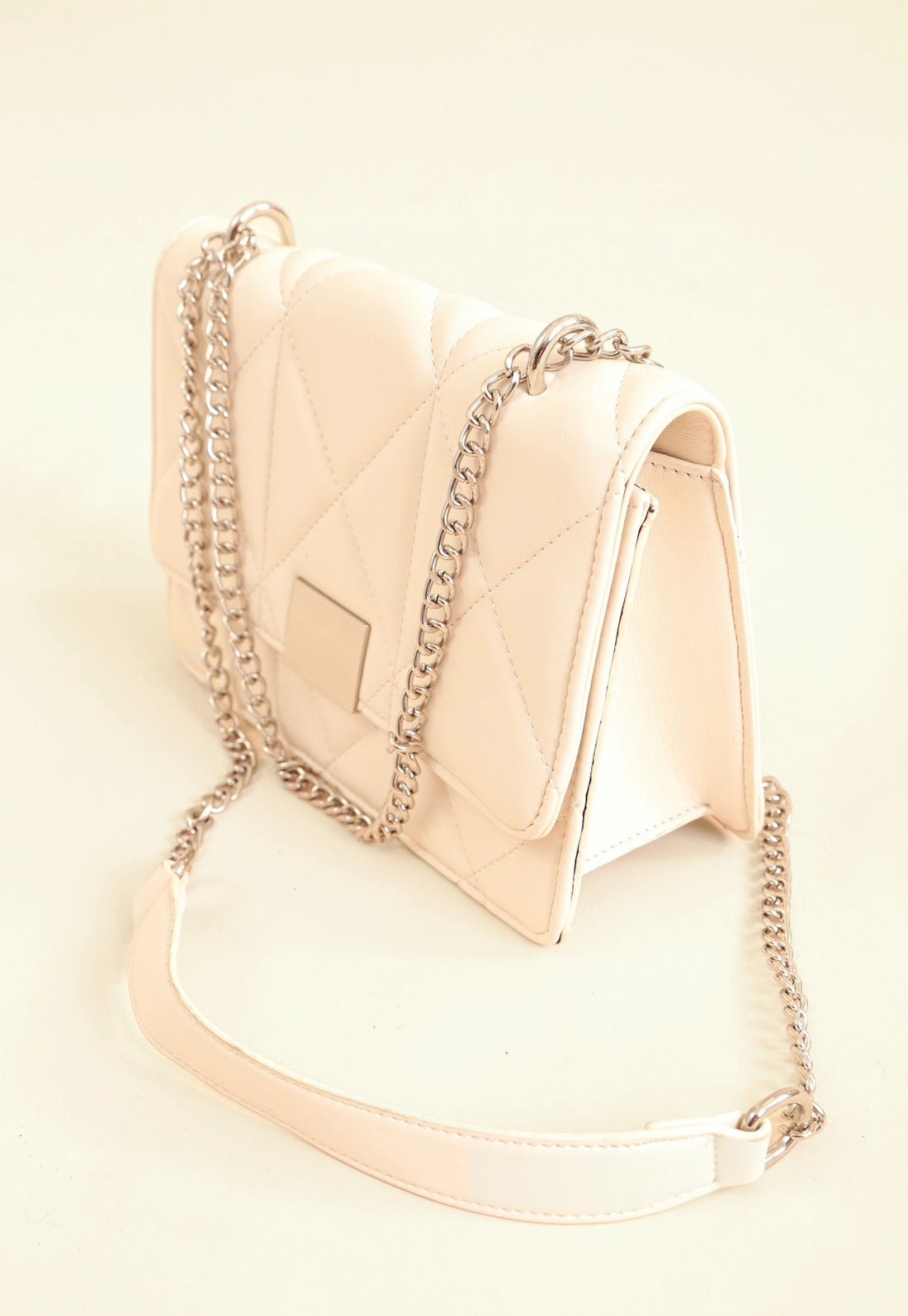 Bolsa Crossbody  Matelassê Alça Corrente