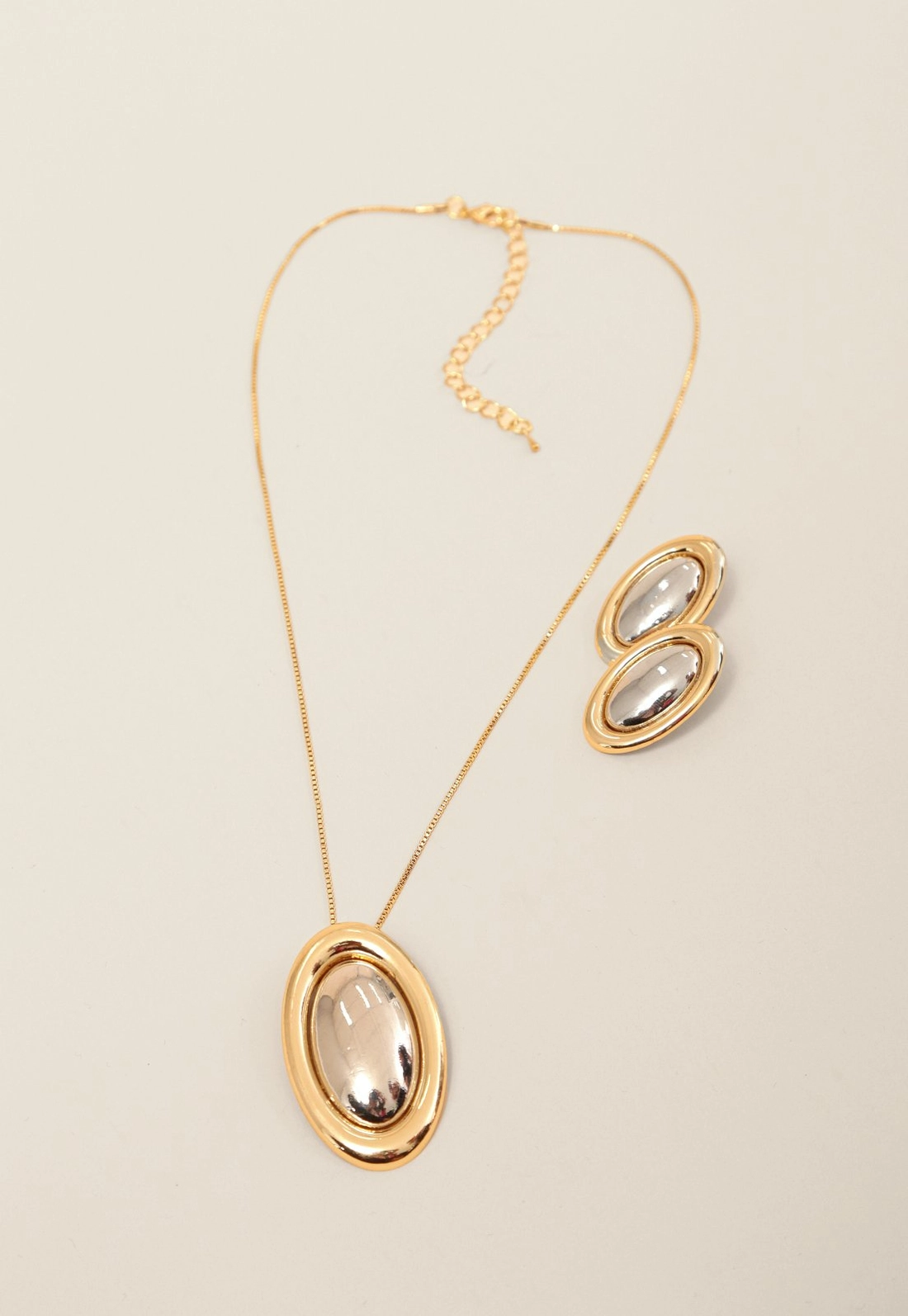 Conjunto Colar Longo E Brinco Oval