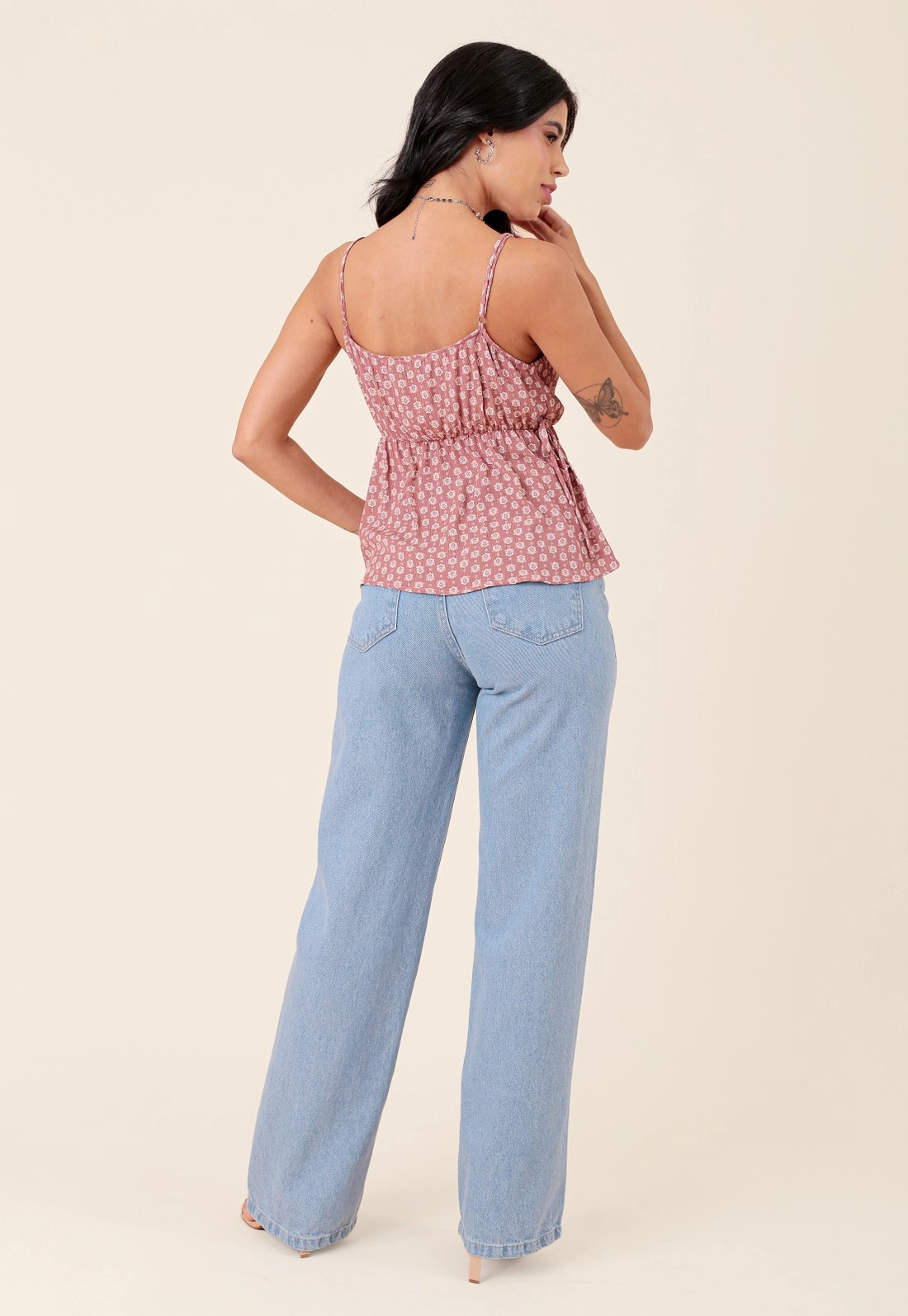 Calça Jeans Wide Leg Com Elastano Bolso