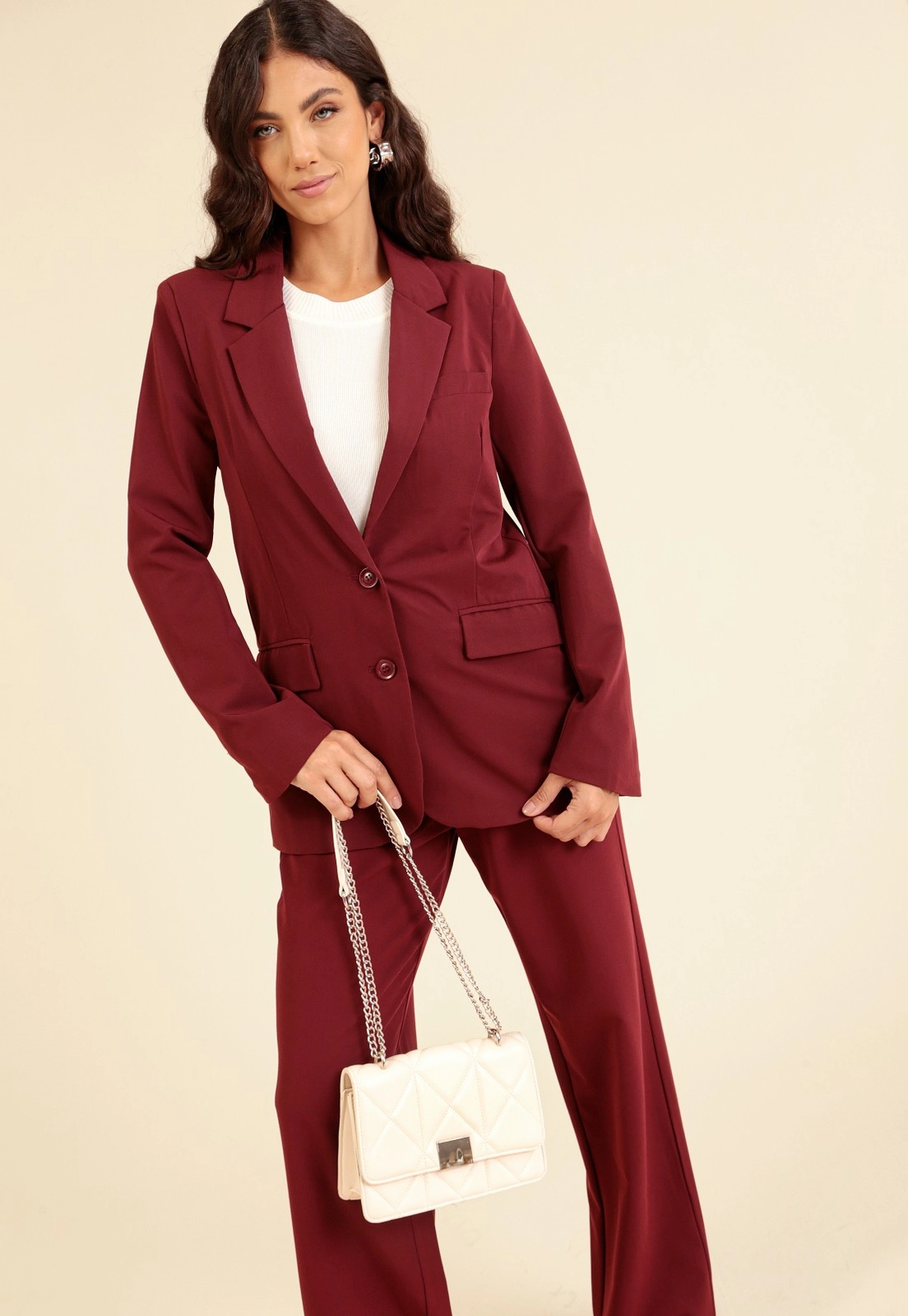 Blazer Em Alfaiataria Com 2 Botões E Bolso