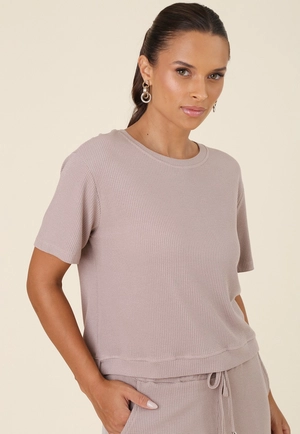 Blusa Em Malha Texturizada Manga Curta Abertura Lateral