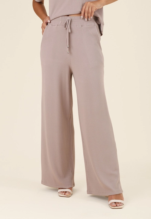 Calça Wide Leg Em Malha Texturizada Com Bolso