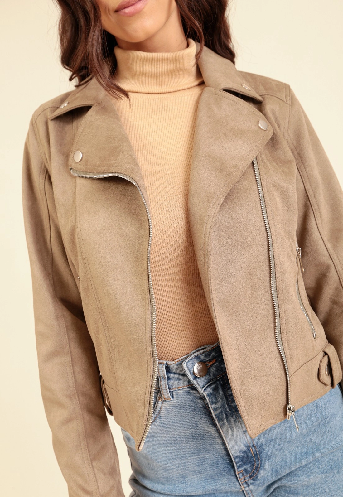 Jaqueta Biker Em Suede Com Zíper E Bolso
