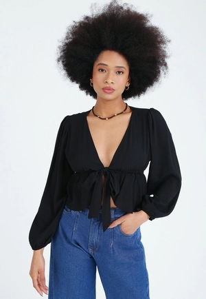Blusa Viscolinho Manga Longa Abertura