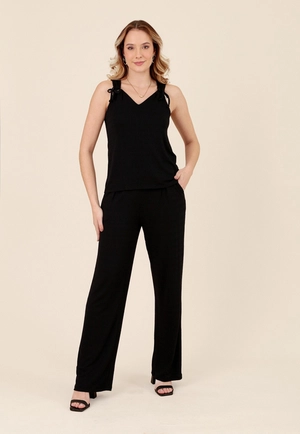 Calça Wide Leg Em Malha Texturizada Com Pregas E Bolso
