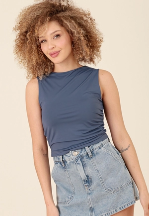 Blusa Em Poliamida Sem Manga Franzido