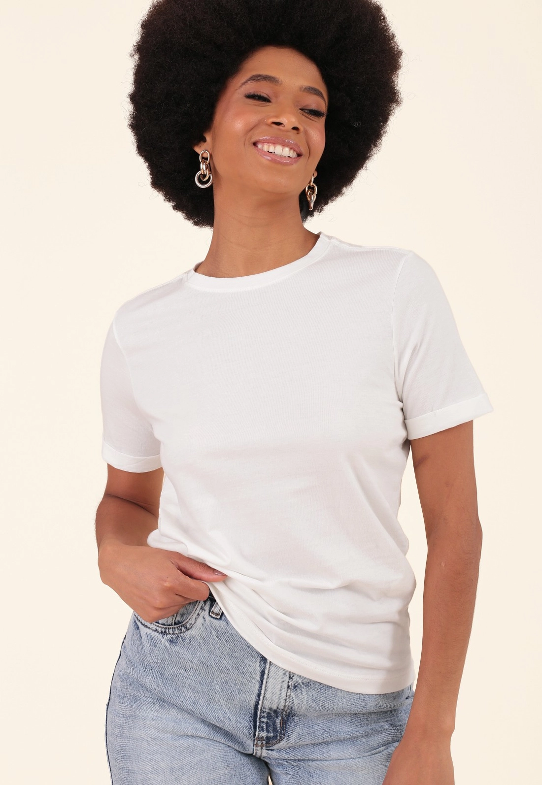 T-Shirt Básica Em Algodão Peruano Decote Redondo